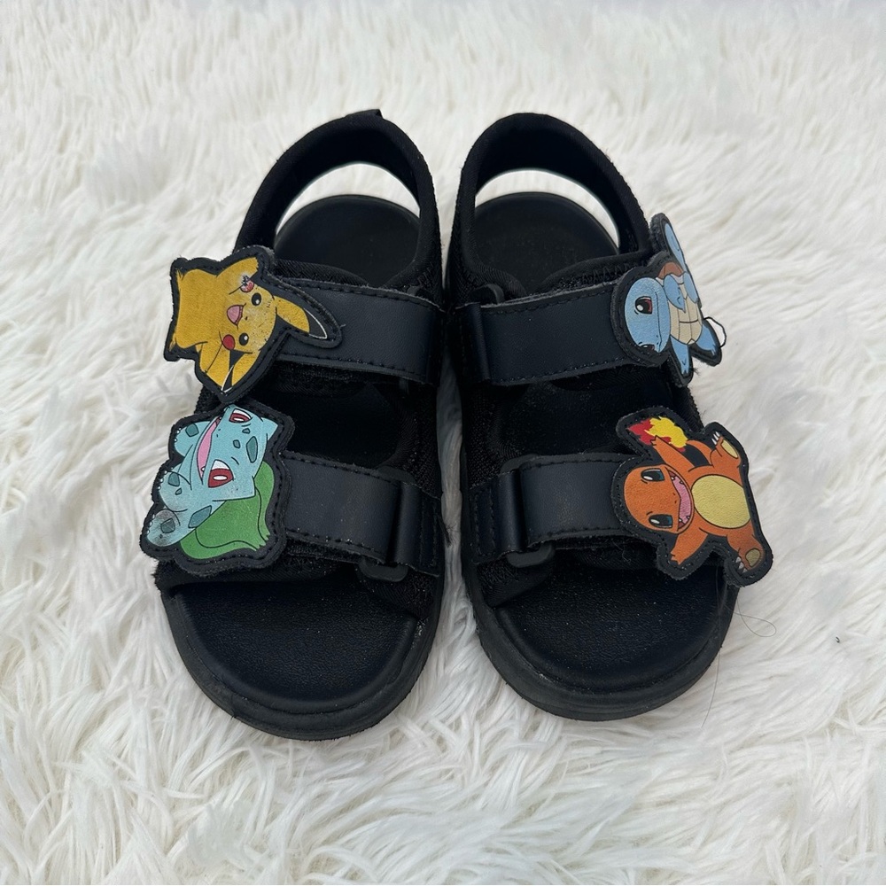 H&M Kids Pokémon Sandals with Velcro straps in Black size 11 toddler
